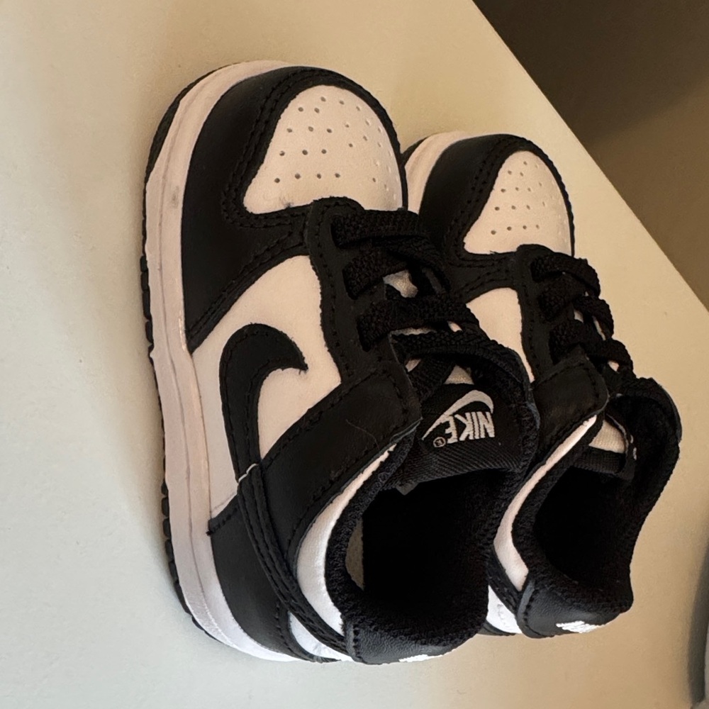 Nike Kids Black and White Sneakers